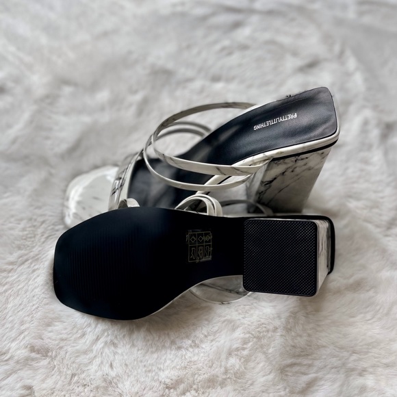 🖤🤍 Pretty Little Things 🖤🤍 New! Marble Heels - Picture 9 of 12